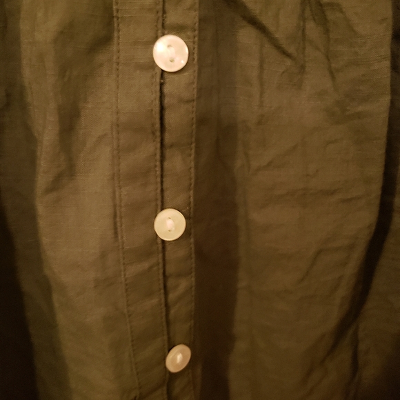 Universal Threads Olive Half Button Crepe Blouse - Picture 10 of 10